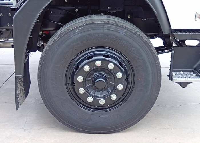 Used 10
                    ISUZU
                     for Sale Image