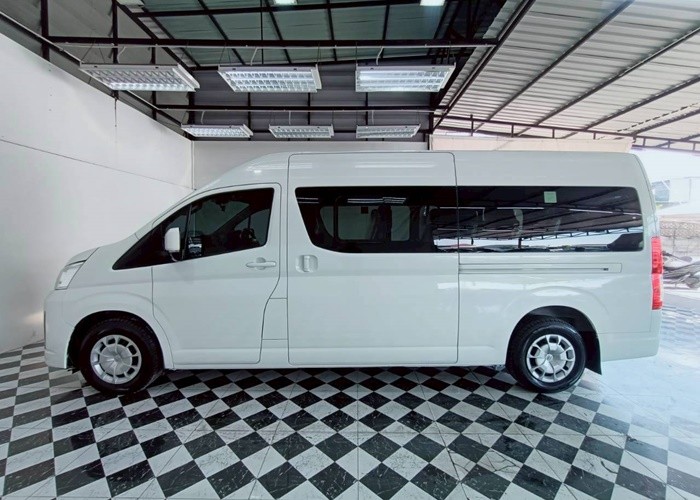 Used 12
                    TOYOTA
                     for Sale Image