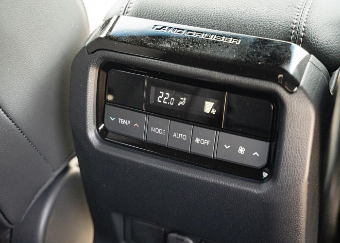 Used 1
                    TOYOTA
                     for Sale Image