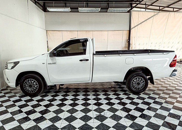 Used 6
                    TOYOTA
                     for Sale Image