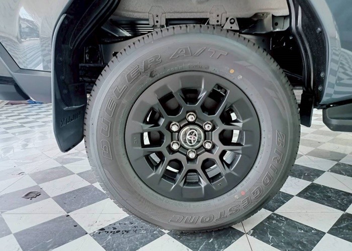 Used 1
                    TOYOTA
                     for Sale Image