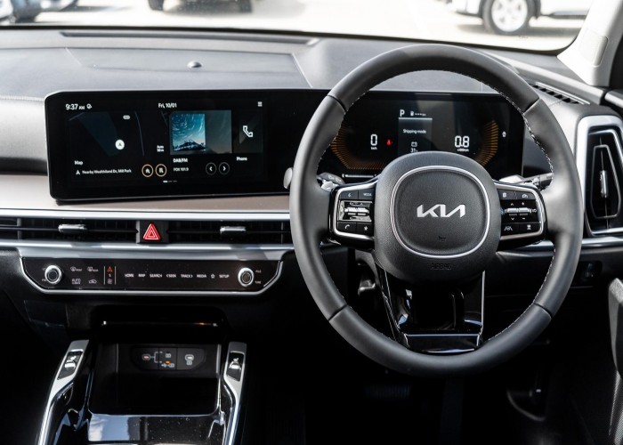 Used 1
                    KIA
                     for Sale Image