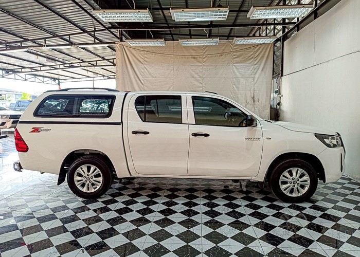 Used 9
                    TOYOTA
                     for Sale Image