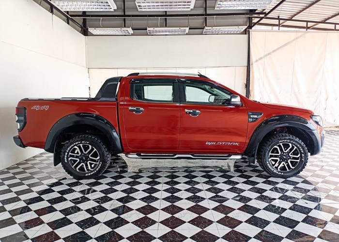 Used 7
                    FORD
                     for Sale Image