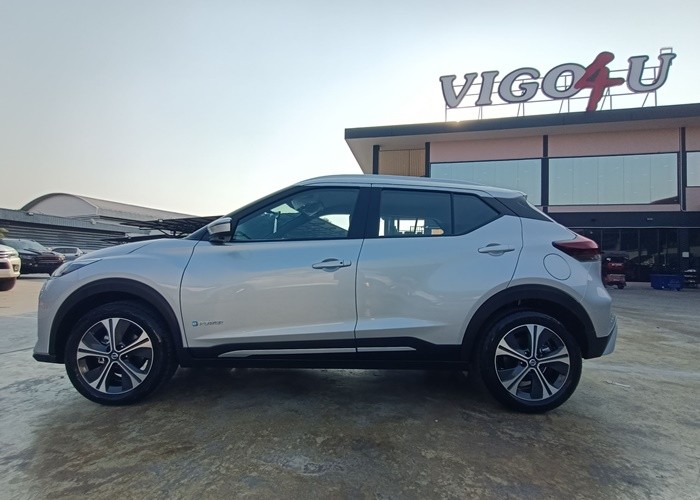 Used 1
                    NISSAN
                     for Sale Image