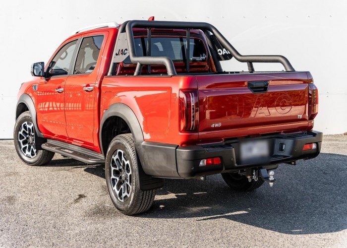 Used 1
                    JAC T9
                     for Sale Image