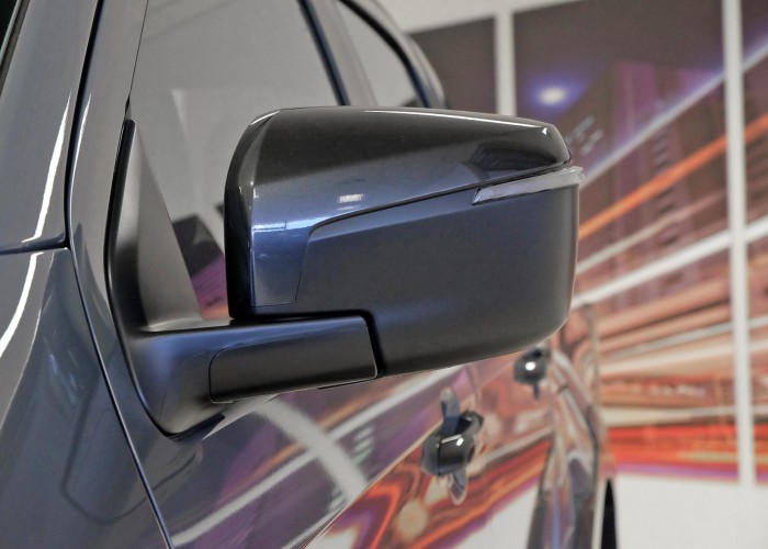 Used 1
                    ISUZU
                     for Sale Image