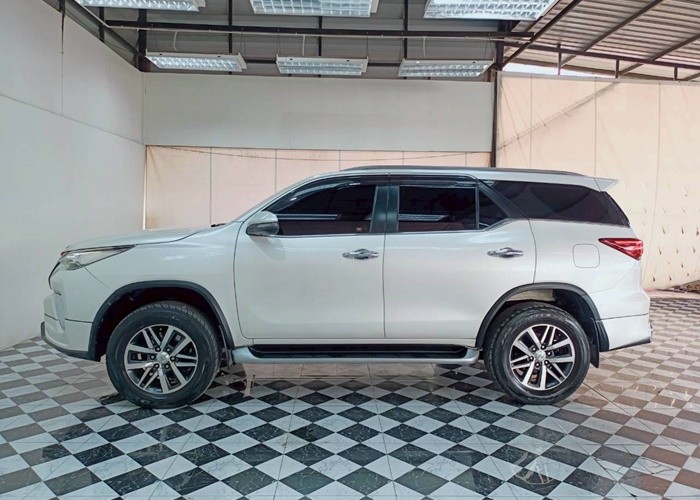 Used 3
                    TOYOTA
                     for Sale Image